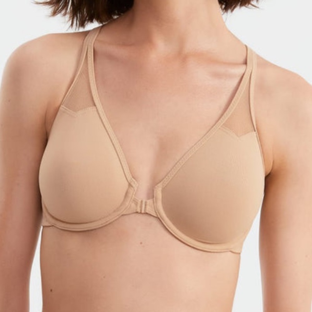 Wacoal Nude/Tan Underwire Smooth T-Shirt Bra